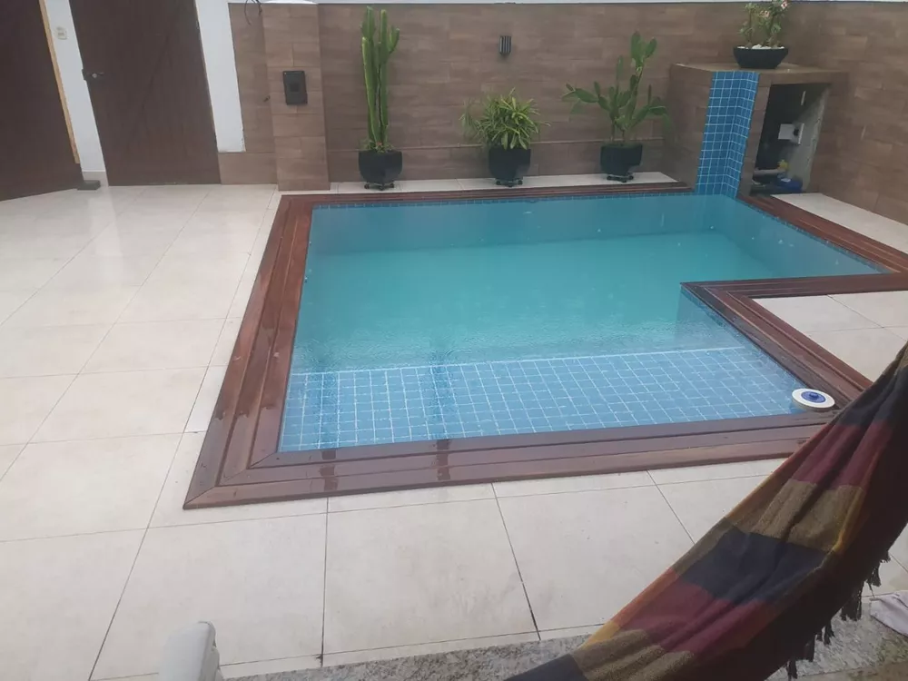 Casa, 4 quartos, 240 m² - Foto 35