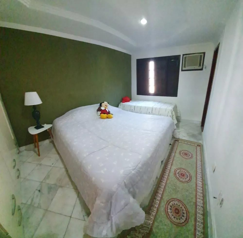 Casa, 4 quartos, 240 m² - Foto 20