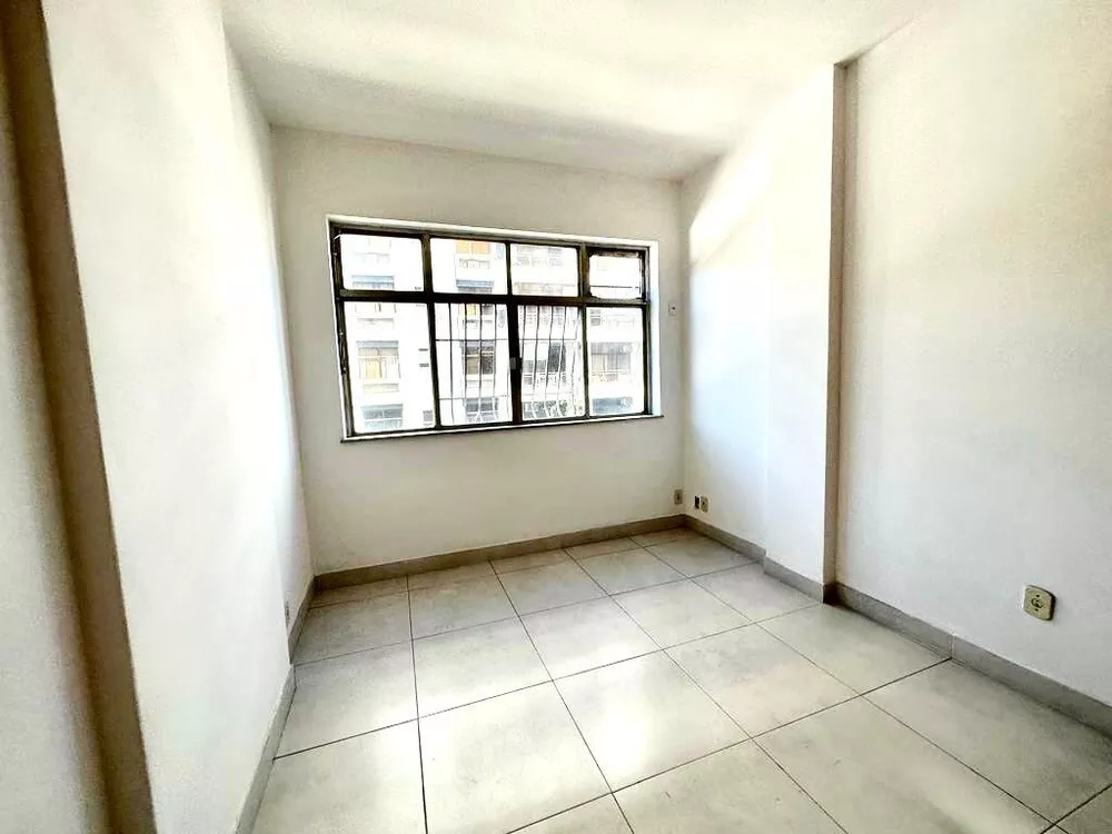 Apartamento à venda com 3 quartos, 133m² - Foto 12