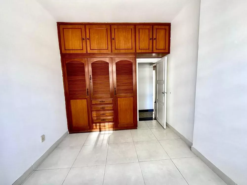 Apartamento à venda com 3 quartos, 133m² - Foto 6