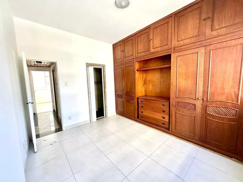 Apartamento à venda com 3 quartos, 133m² - Foto 8