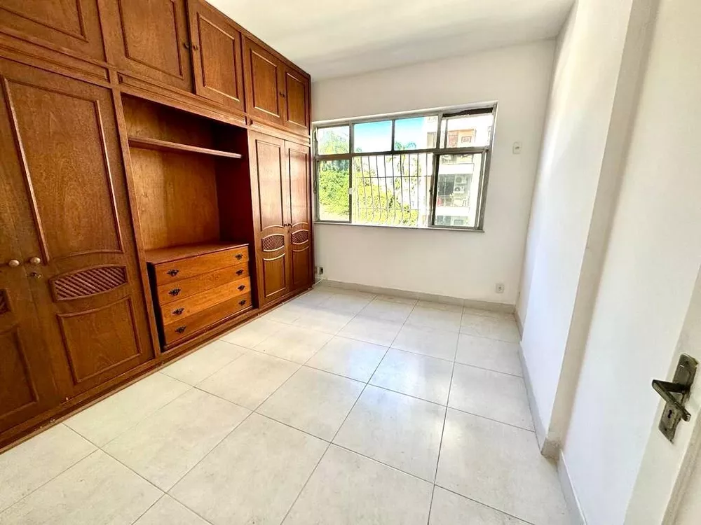 Apartamento à venda com 3 quartos, 133m² - Foto 10