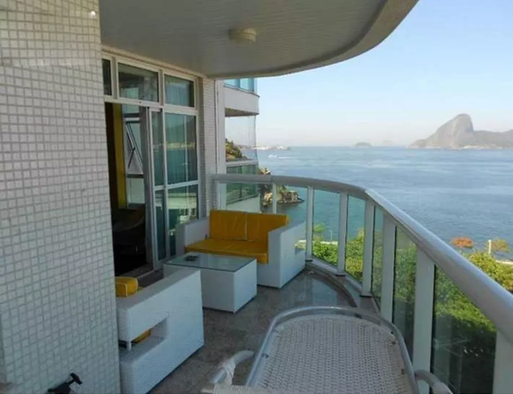 Apartamento, 3 quartos, 186 m² - Foto 1