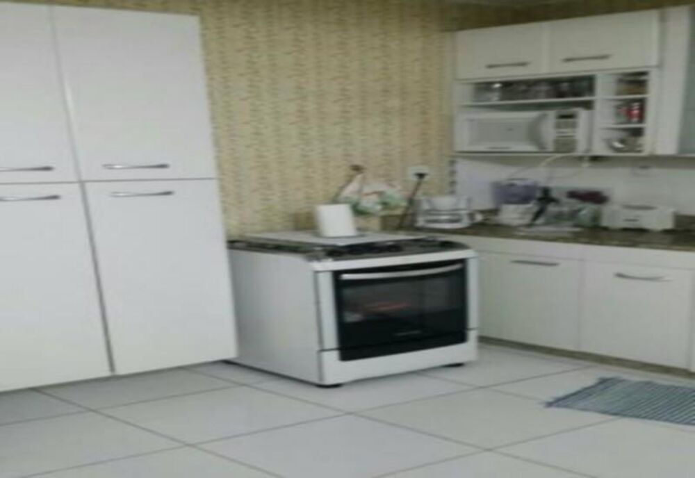 Apartamento à venda com 3 quartos, 105m² - Foto 3