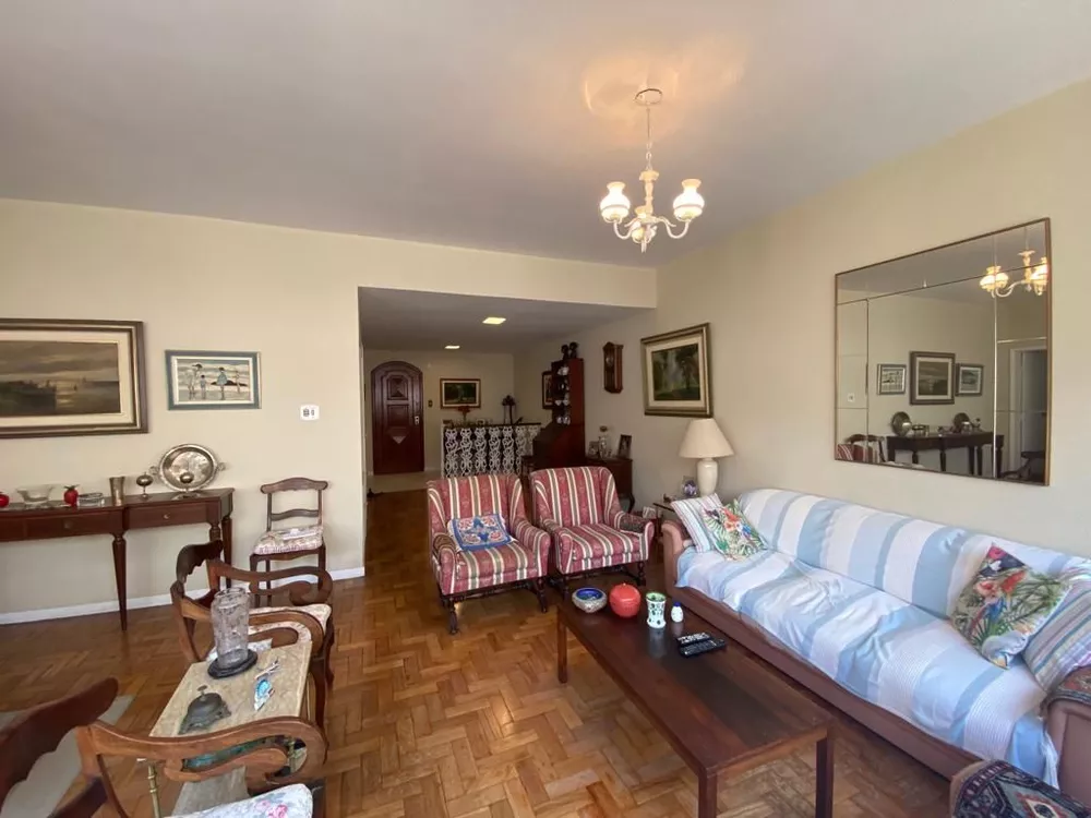 Apartamento, 3 quartos, 140 m² - Foto 1