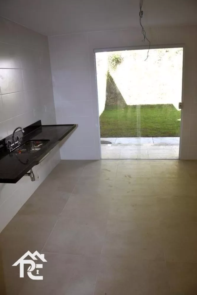 Casa, 3 quartos, 243 m² - Foto 14