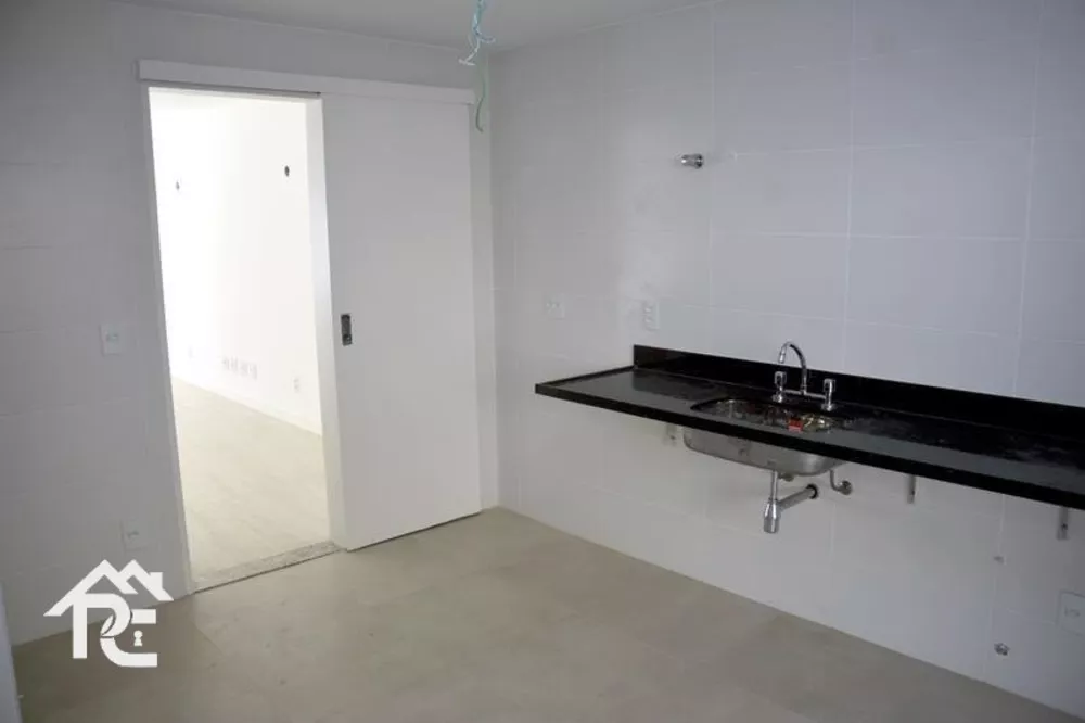 Casa, 3 quartos, 243 m² - Foto 13
