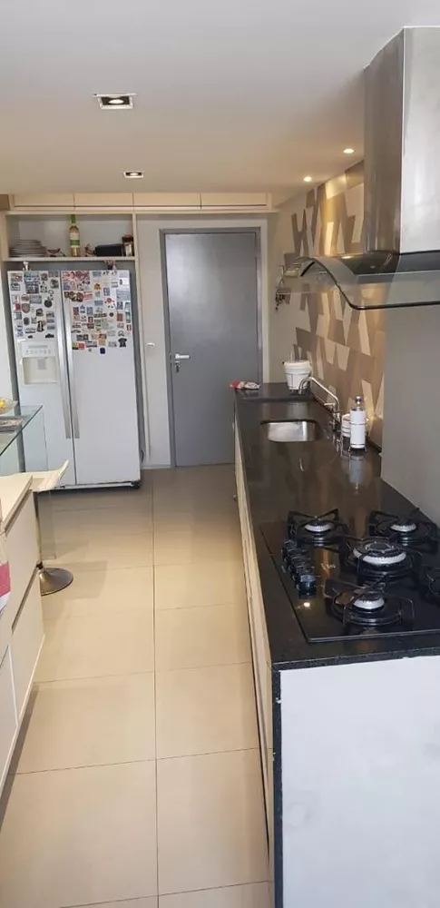 Cobertura, 3 quartos, 195 m² - Foto 15