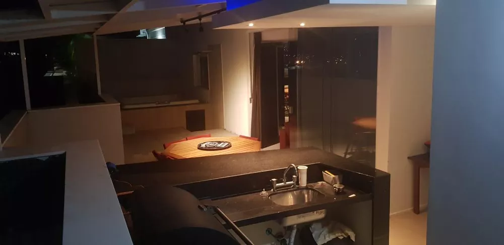 Cobertura, 3 quartos, 195 m² - Foto 30