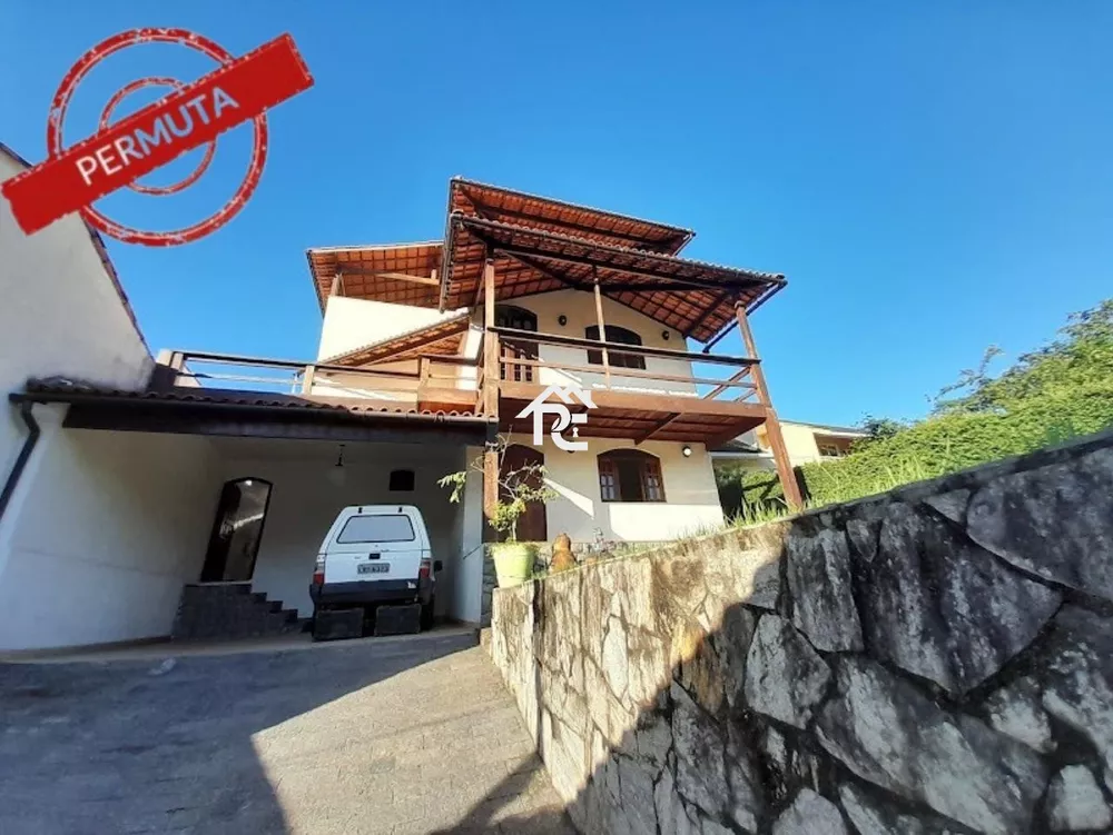 Casa, 4 quartos, 274 m² - Foto 1