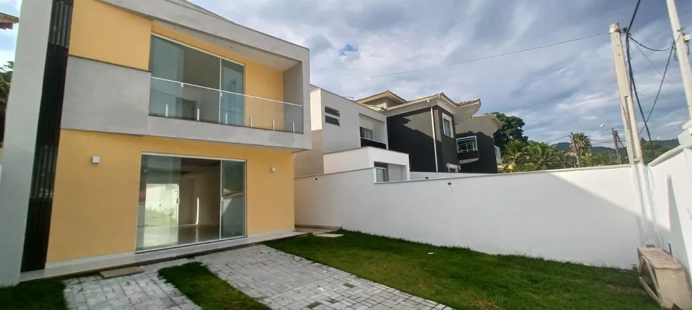 Casa à venda com 3 quartos, 115m² - Foto 1