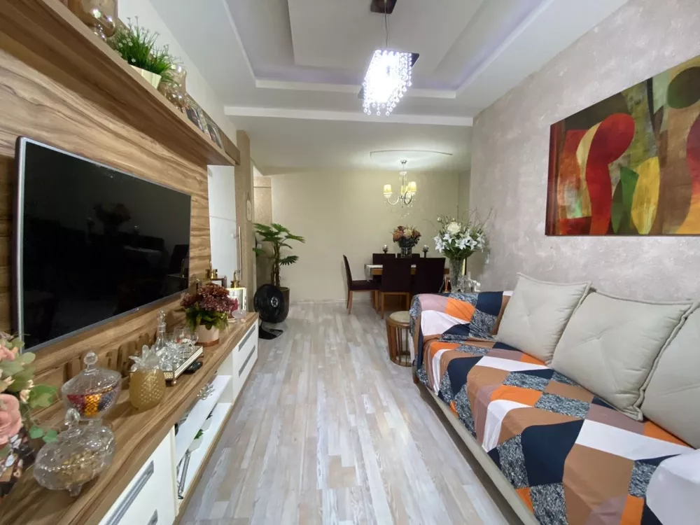 Apartamento à venda com 2 quartos, 75m² - Foto 3