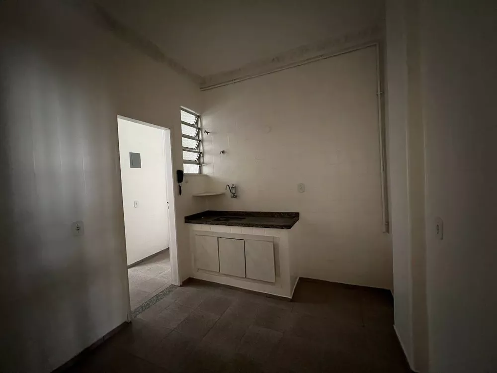 Apartamento à venda com 2 quartos, 75m² - Foto 3