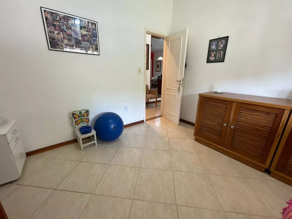 Casa de Condomínio à venda com 4 quartos, 185m² - Foto 16