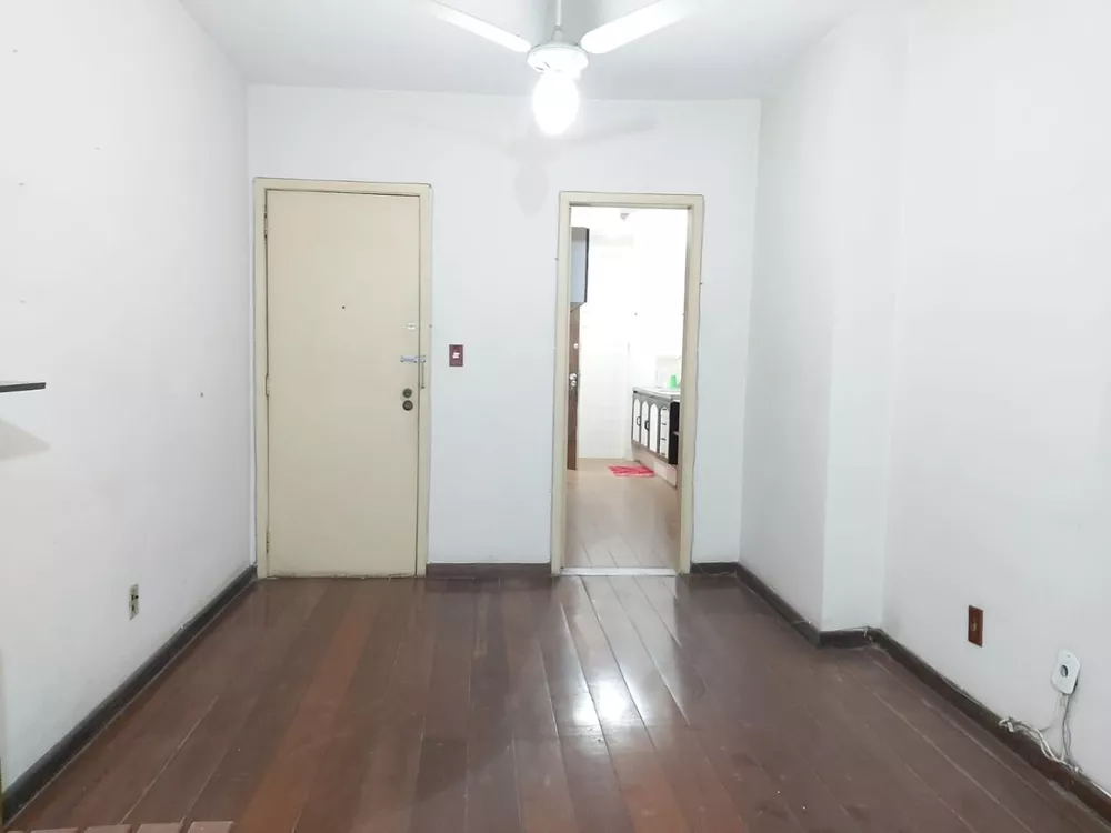 Apartamento à venda com 4 quartos, 125m² - Foto 2