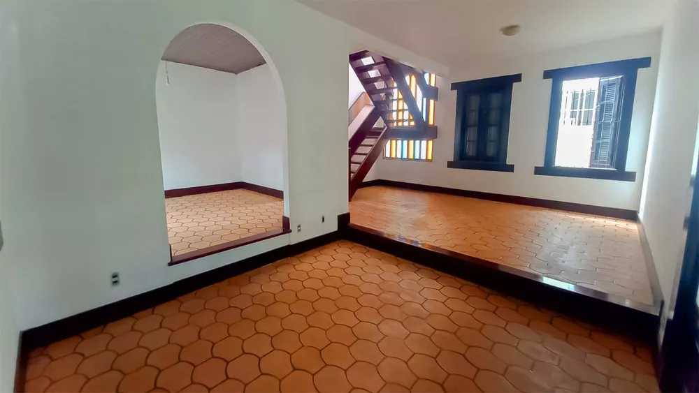 Casa, 4 quartos, 300 m² - Foto 9