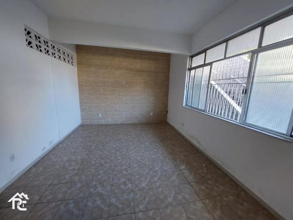 Apartamento à venda com 2 quartos, 70m² - Foto 1