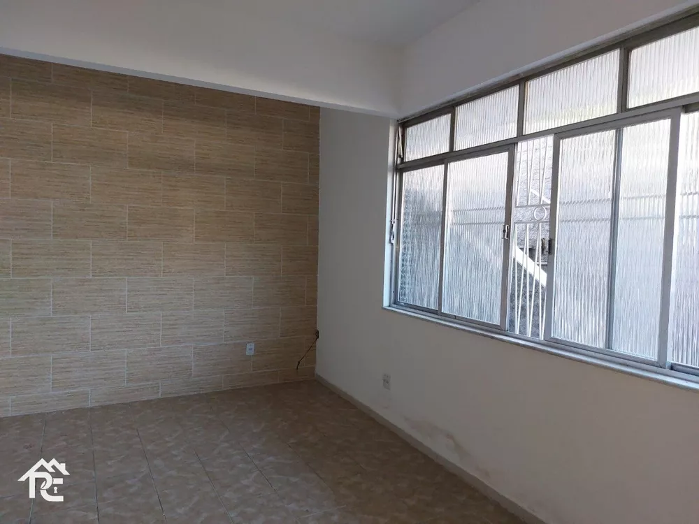 Apartamento à venda com 2 quartos, 70m² - Foto 2