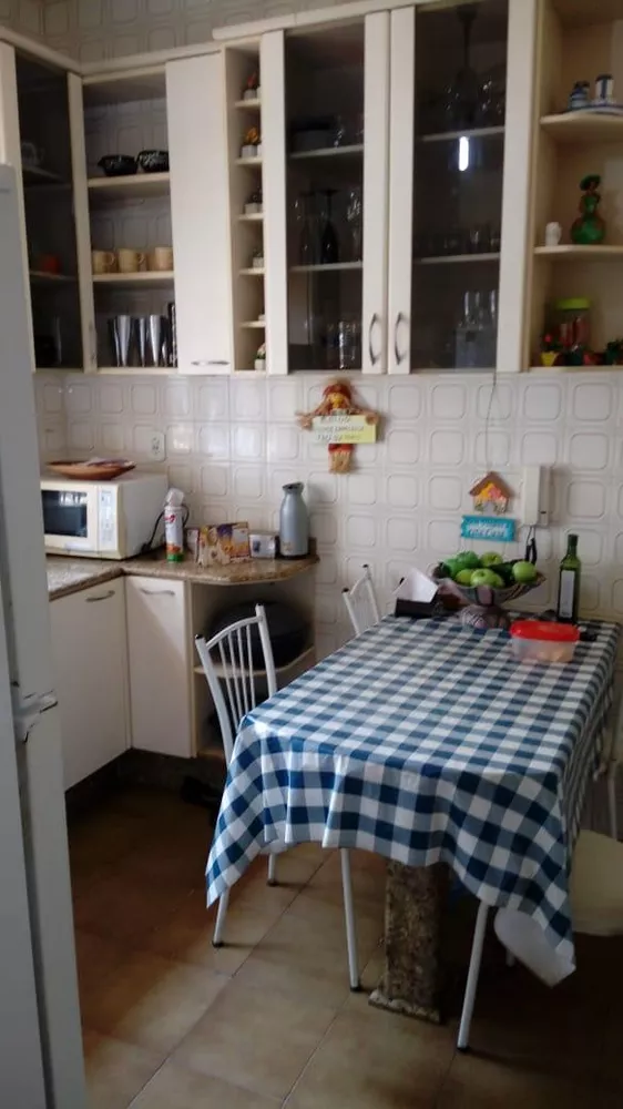 Casa, 4 quartos, 250 m² - Foto 8