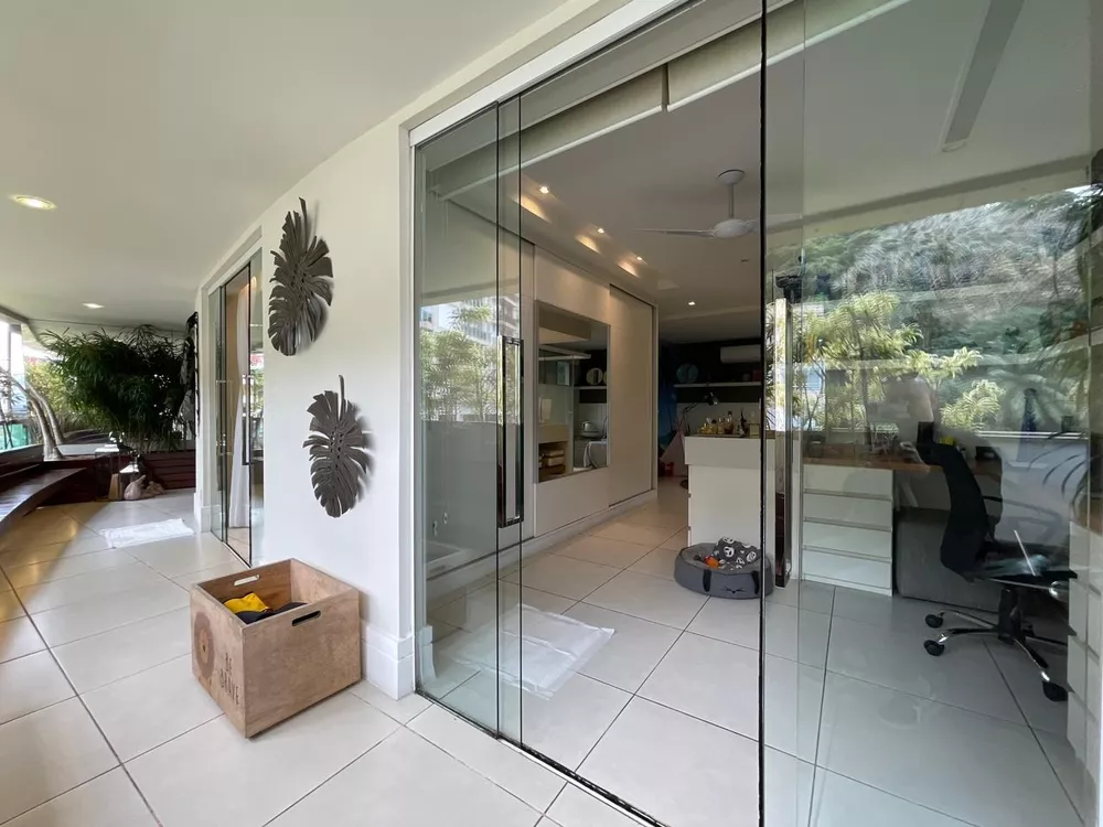 Cobertura, 1 quarto, 223 m² - Foto 4