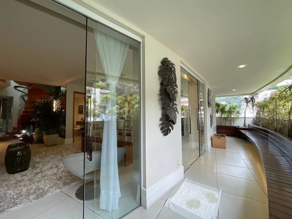Cobertura, 1 quarto, 223 m² - Foto 2