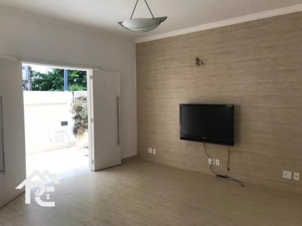 Casa, 3 quartos, 200 m² - Foto 11