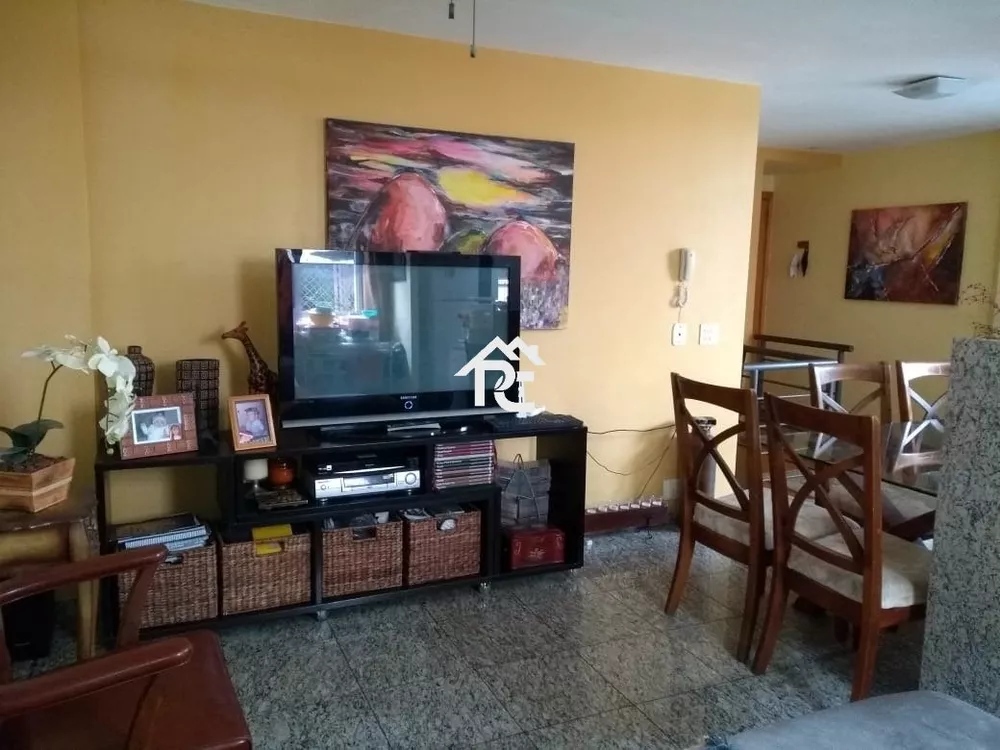 Apartamento à venda com 2 quartos, 90m² - Foto 2