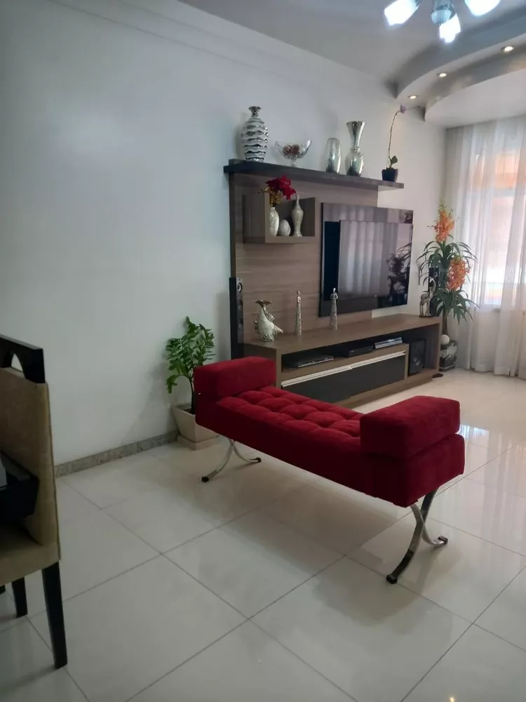 Apartamento à venda com 3 quartos, 137m² - Foto 4