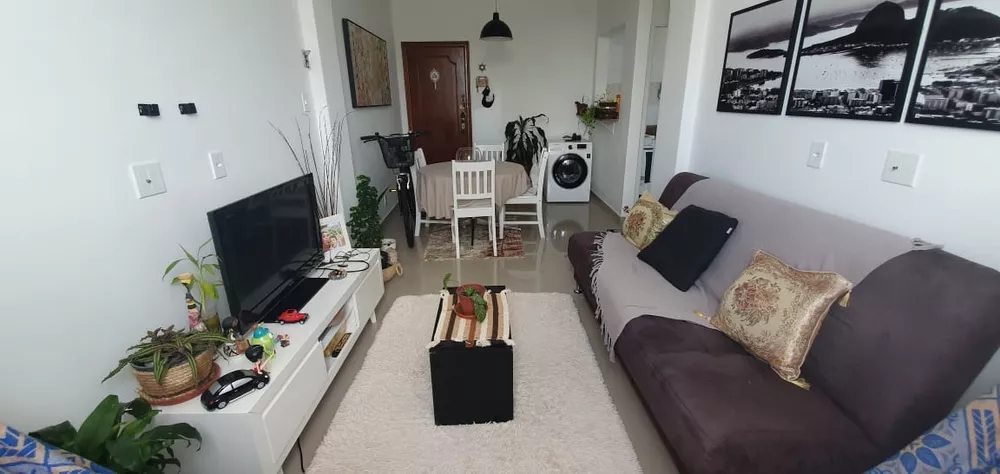 Apartamento à venda com 1 quarto, 54m² - Foto 2