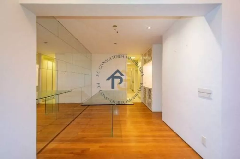 Apartamento, 4 quartos, 220 m² - Foto 1