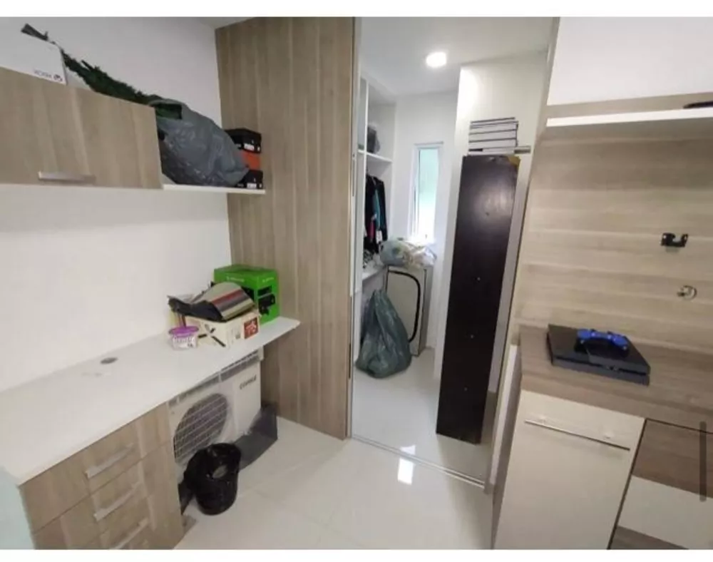 Casa de Condomínio à venda com 3 quartos, 178m² - Foto 18