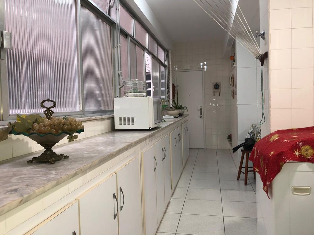 Apartamento à venda com 3 quartos, 161m² - Foto 9
