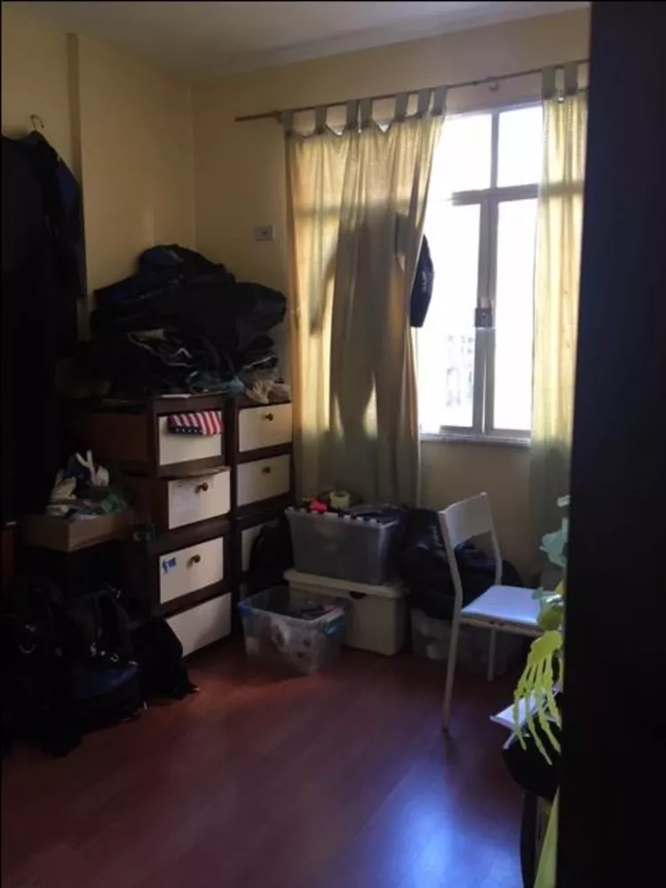 Apartamento à venda com 2 quartos, 70m² - Foto 3