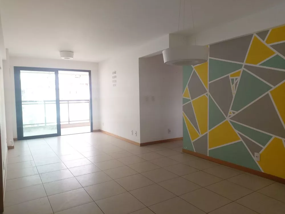 Apartamento à venda com 3 quartos, 112m² - Foto 3