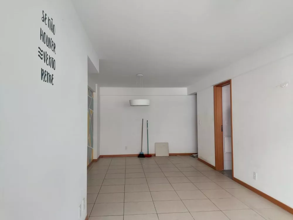 Apartamento à venda com 3 quartos, 112m² - Foto 6