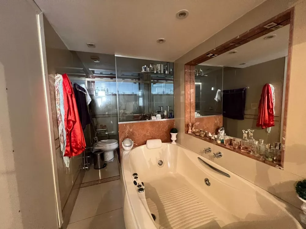 Apartamento, 4 quartos, 230 m² - Foto 1