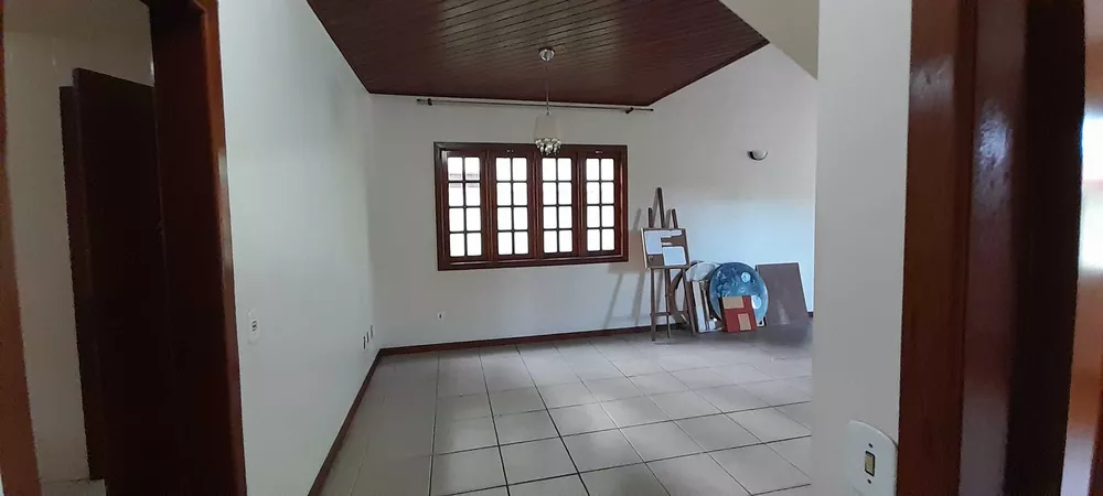 Casa à venda com 4 quartos, 287m² - Foto 6