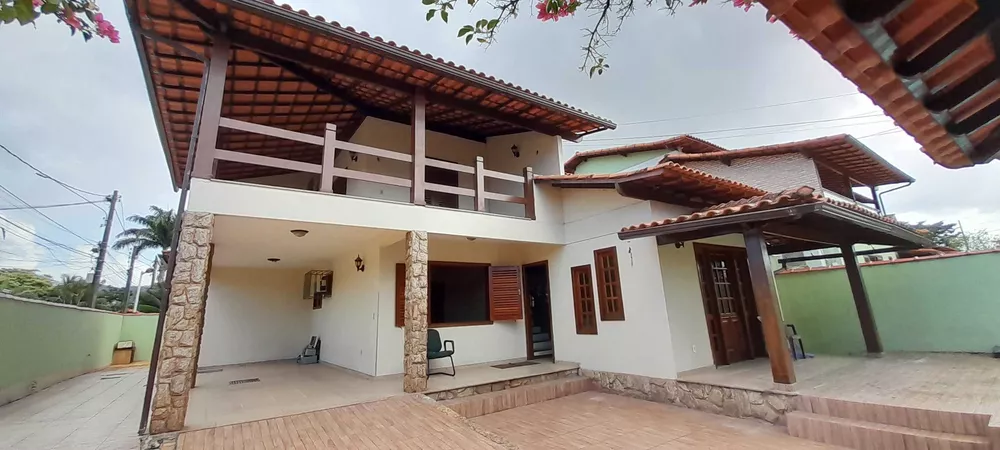 Casa à venda com 4 quartos, 287m² - Foto 3