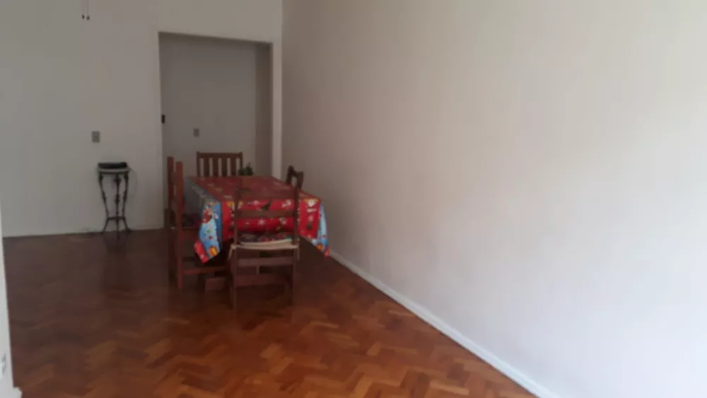 Apartamento à venda com 2 quartos, 70m² - Foto 6