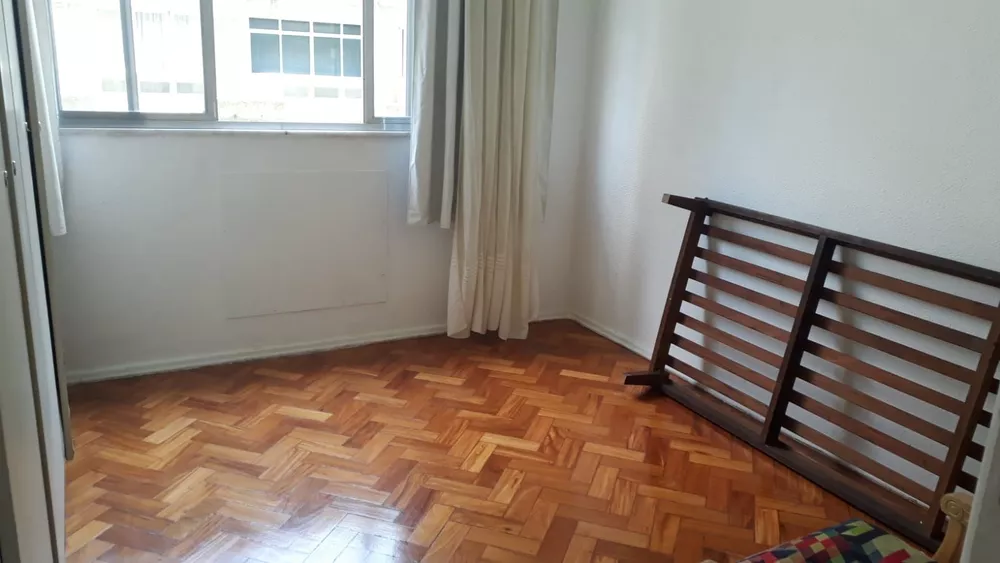 Apartamento à venda com 2 quartos, 70m² - Foto 5