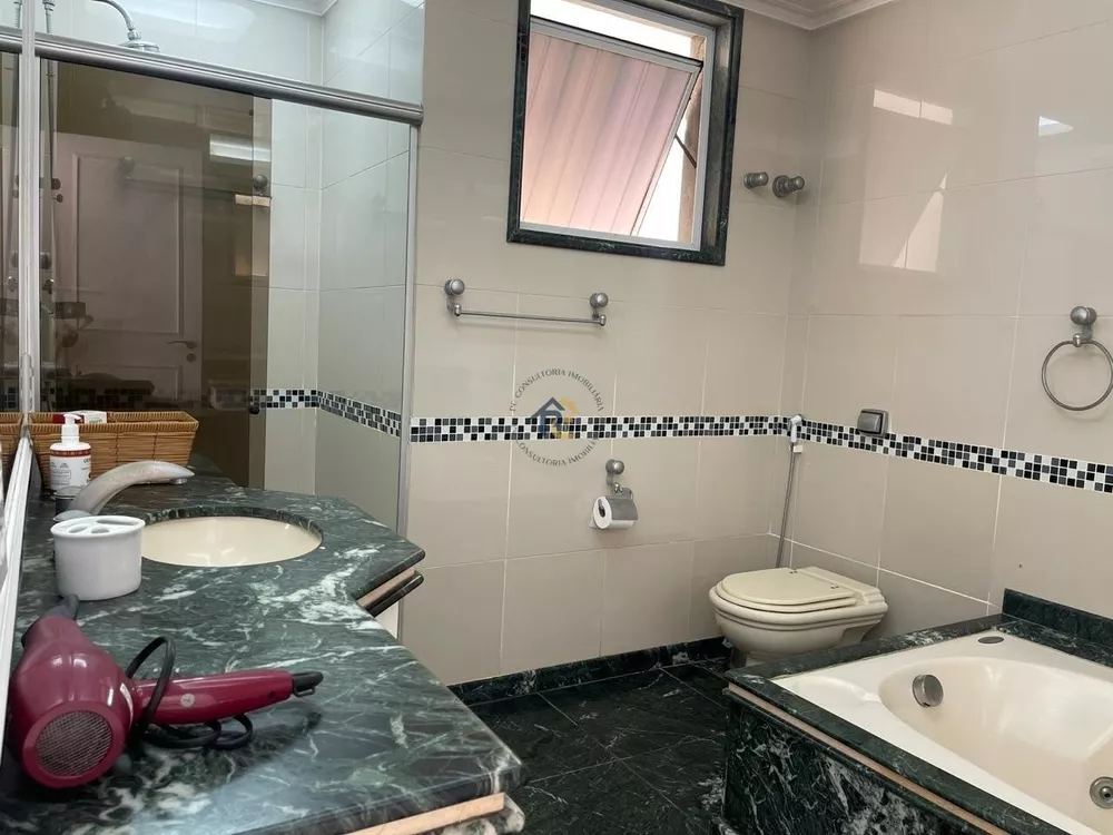 Apartamento, 3 quartos, 200 m² - Foto 19