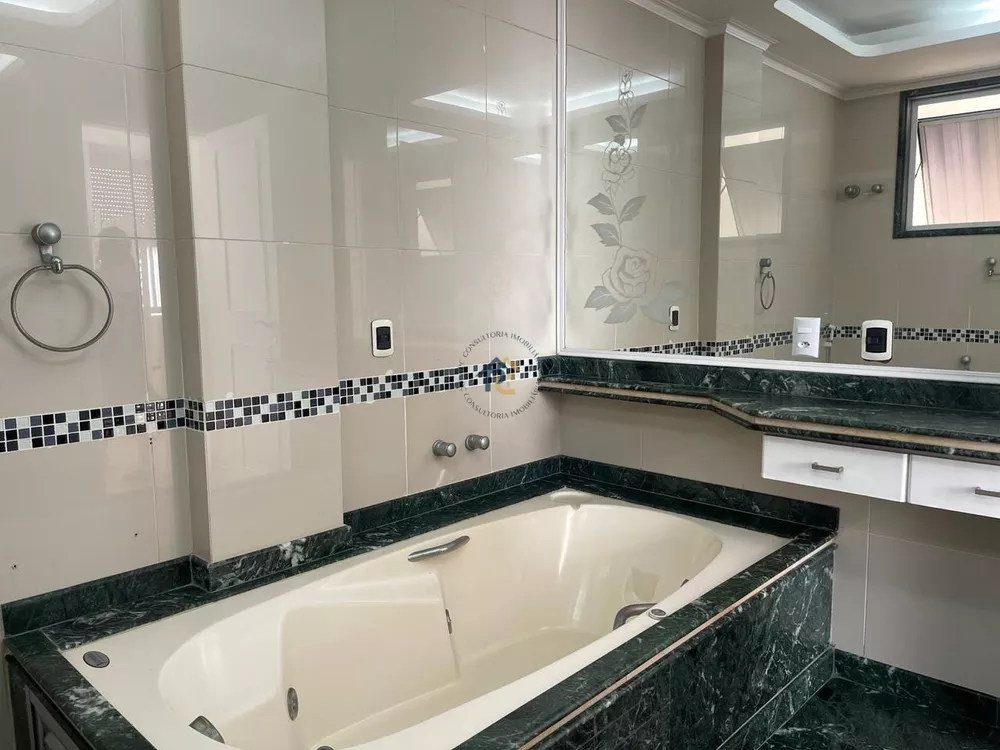 Apartamento, 3 quartos, 200 m² - Foto 31