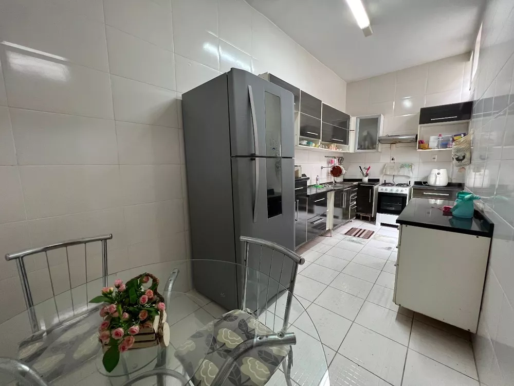 Casa, 3 quartos, 200 m² - Foto 10