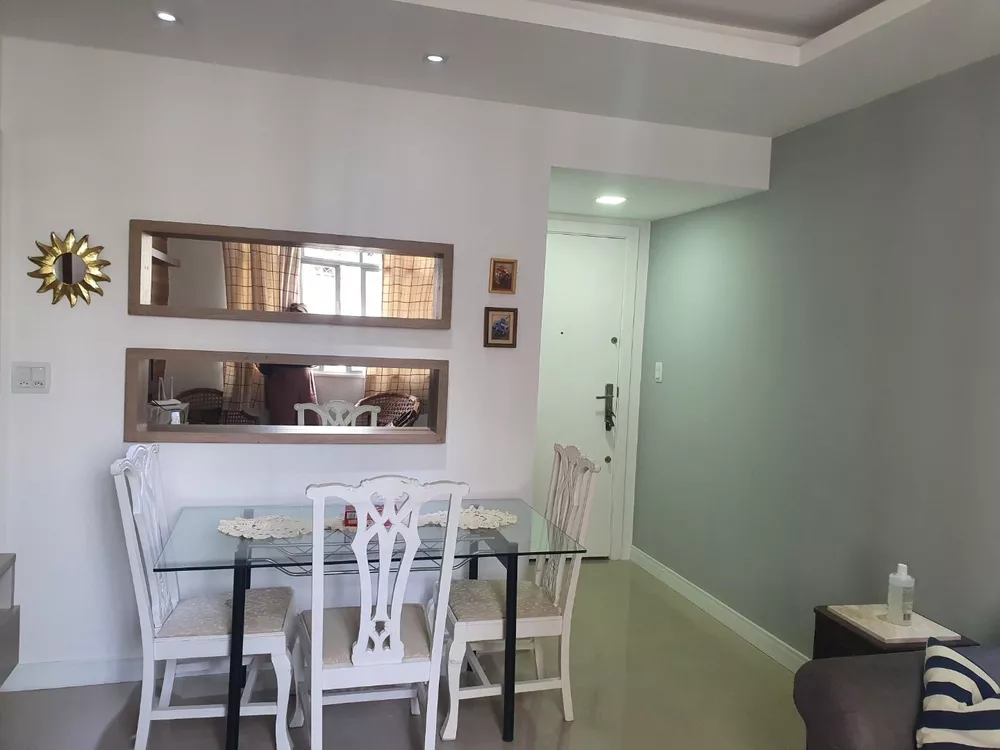 Apartamento à venda com 2 quartos, 60m² - Foto 2