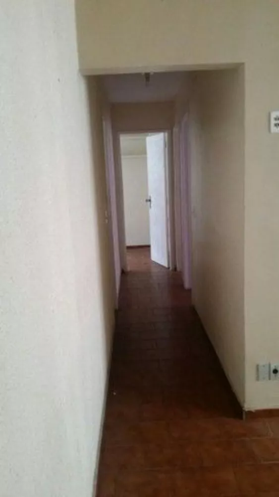 Apartamento à venda com 2 quartos, 72m² - Foto 2