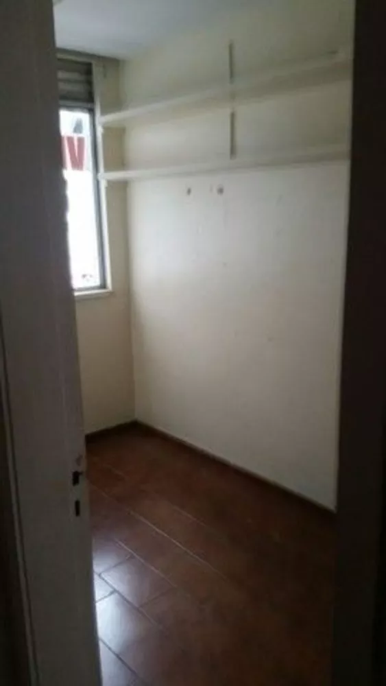 Apartamento à venda com 2 quartos, 72m² - Foto 7