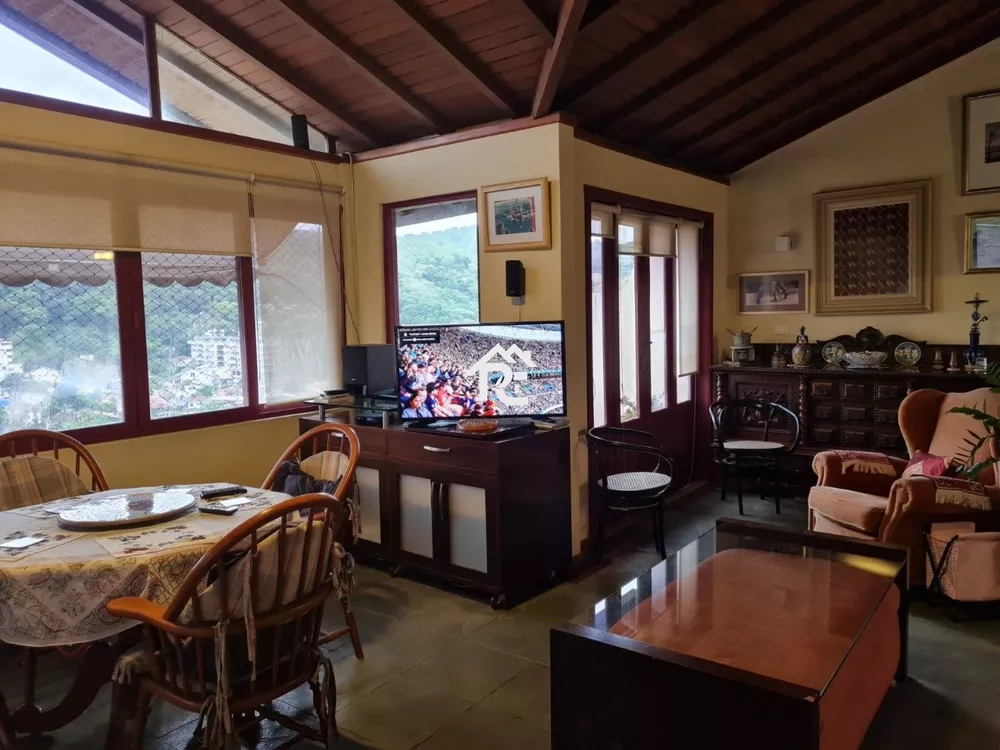 Casa, 3 quartos, 250 m² - Foto 14
