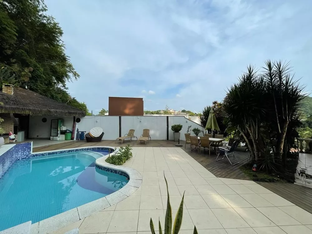 Casa, 3 quartos, 250 m² - Foto 3
