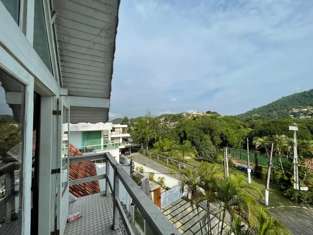 Casa, 3 quartos, 250 m² - Foto 12