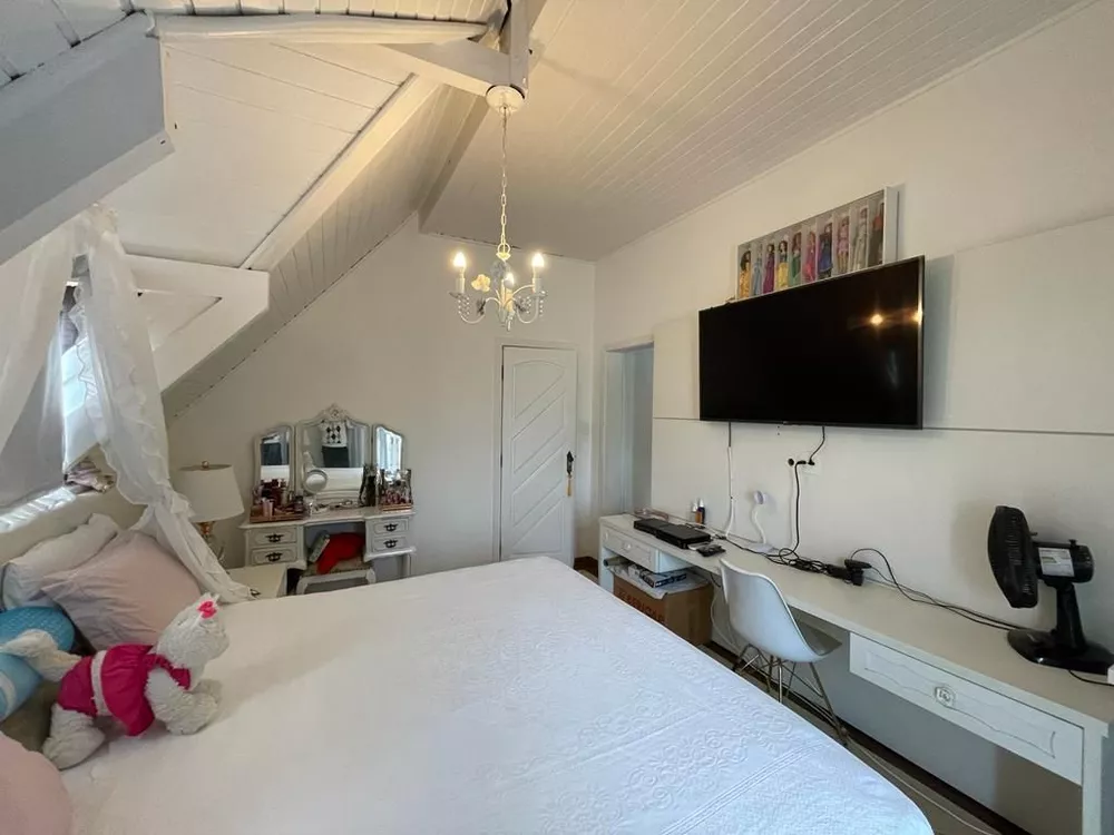 Casa, 3 quartos, 250 m² - Foto 30